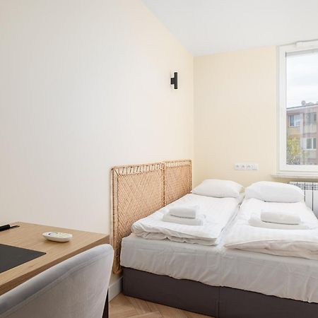 Rentplanet - Apartament Solec Warszawa Exteriör bild